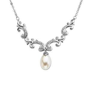 Picture of Stylish Pearl Necklace